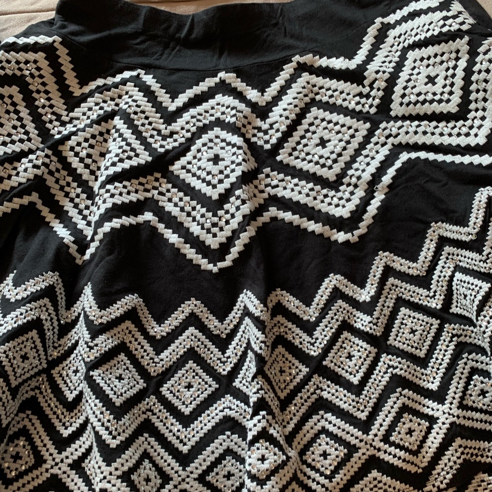 Ladies Skirt